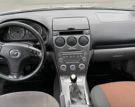 Сірий Мазда 6, об'ємом двигуна 2 л та пробігом 235 тис. км за 1250 $, фото 10 на Automoto.ua