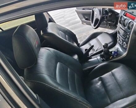 Серый Мазда 6, объемом двигателя 2 л и пробегом 288 тыс. км за 5300 $, фото 8 на Automoto.ua