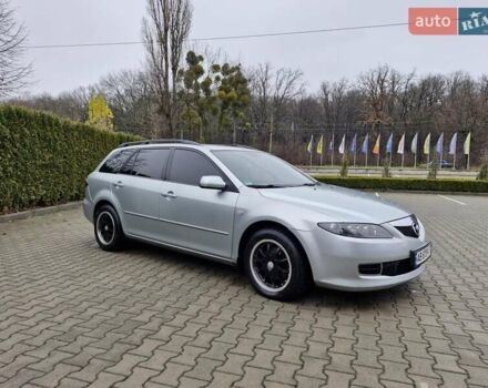Сірий Мазда 6, об'ємом двигуна 2 л та пробігом 215 тис. км за 4250 $, фото 6 на Automoto.ua