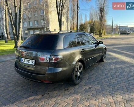 Сірий Мазда 6, об'ємом двигуна 2 л та пробігом 230 тис. км за 3999 $, фото 4 на Automoto.ua