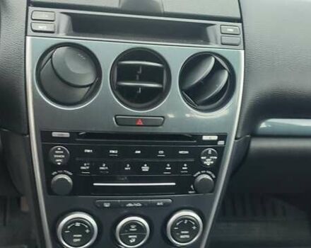 Сірий Мазда 6, об'ємом двигуна 2 л та пробігом 300 тис. км за 4250 $, фото 11 на Automoto.ua