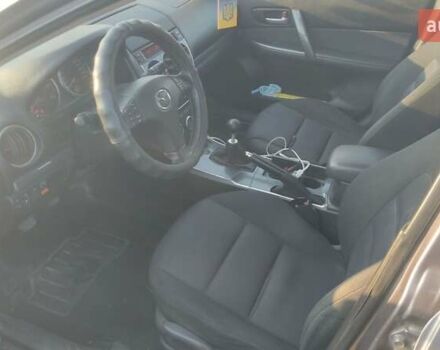 Сірий Мазда 6, об'ємом двигуна 2 л та пробігом 388 тис. км за 3800 $, фото 6 на Automoto.ua