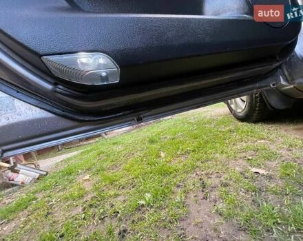 Серый Мазда 6, объемом двигателя 2 л и пробегом 393 тыс. км за 4000 $, фото 9 на Automoto.ua