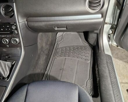 Сірий Мазда 6, об'ємом двигуна 2 л та пробігом 200 тис. км за 2500 $, фото 23 на Automoto.ua