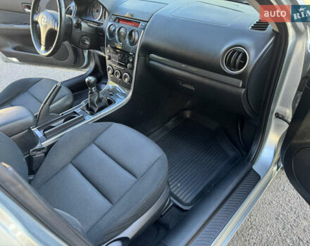 Серый Мазда 6, объемом двигателя 2 л и пробегом 225 тыс. км за 3999 $, фото 3 на Automoto.ua