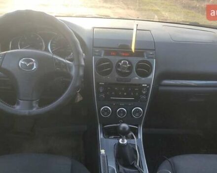 Сірий Мазда 6, об'ємом двигуна 2 л та пробігом 388 тис. км за 3800 $, фото 5 на Automoto.ua