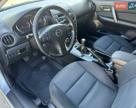 Серый Мазда 6, объемом двигателя 2 л и пробегом 225 тыс. км за 3999 $, фото 2 на Automoto.ua