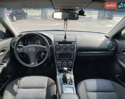 Сірий Мазда 6, об'ємом двигуна 2 л та пробігом 237 тис. км за 3800 $, фото 5 на Automoto.ua