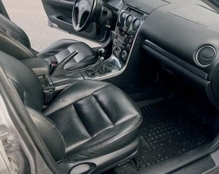 Серый Мазда 6, объемом двигателя 2 л и пробегом 300 тыс. км за 4000 $, фото 9 на Automoto.ua