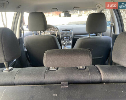 Серый Мазда 6, объемом двигателя 2 л и пробегом 236 тыс. км за 4850 $, фото 18 на Automoto.ua