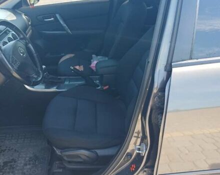 Сірий Мазда 6, об'ємом двигуна 2 л та пробігом 200 тис. км за 5200 $, фото 9 на Automoto.ua