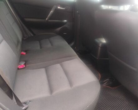 Сірий Мазда 6, об'ємом двигуна 2 л та пробігом 306 тис. км за 4500 $, фото 3 на Automoto.ua