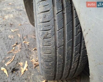 Сірий Мазда 6, об'ємом двигуна 2 л та пробігом 235 тис. км за 4700 $, фото 2 на Automoto.ua