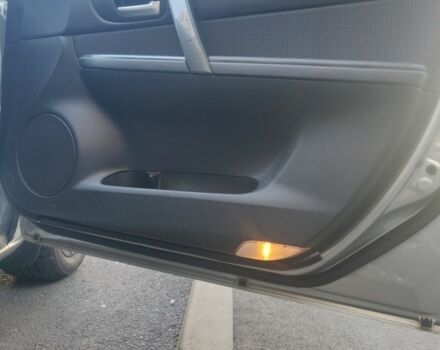 Сірий Мазда 6, об'ємом двигуна 2 л та пробігом 252 тис. км за 4500 $, фото 21 на Automoto.ua