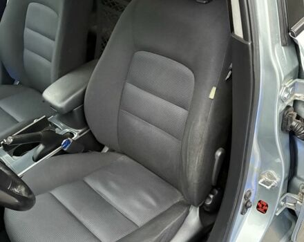 Серый Мазда 6, объемом двигателя 1.8 л и пробегом 170 тыс. км за 5500 $, фото 4 на Automoto.ua