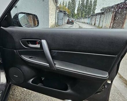 Серый Мазда 6, объемом двигателя 2 л и пробегом 240 тыс. км за 2200 $, фото 26 на Automoto.ua