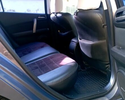 Сірий Мазда 6, об'ємом двигуна 2 л та пробігом 246 тис. км за 7600 $, фото 3 на Automoto.ua