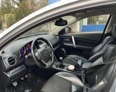 Серый Мазда 6, объемом двигателя 2 л и пробегом 330 тыс. км за 5600 $, фото 7 на Automoto.ua