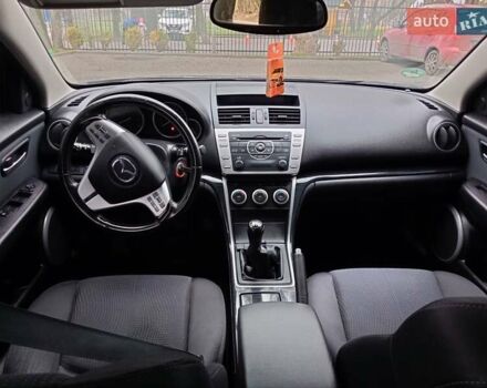 Сірий Мазда 6, об'ємом двигуна 1.8 л та пробігом 212 тис. км за 6500 $, фото 11 на Automoto.ua