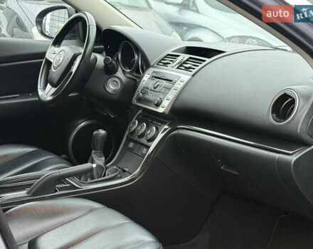 Серый Мазда 6, объемом двигателя 2 л и пробегом 186 тыс. км за 6750 $, фото 32 на Automoto.ua