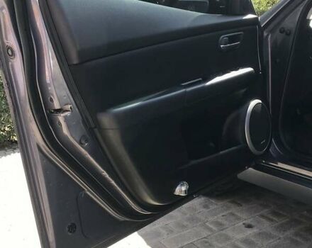 Серый Мазда 6, объемом двигателя 2 л и пробегом 301 тыс. км за 6600 $, фото 10 на Automoto.ua