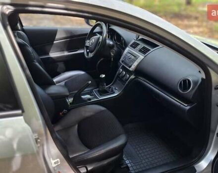 Серый Мазда 6, объемом двигателя 2 л и пробегом 360 тыс. км за 6000 $, фото 6 на Automoto.ua