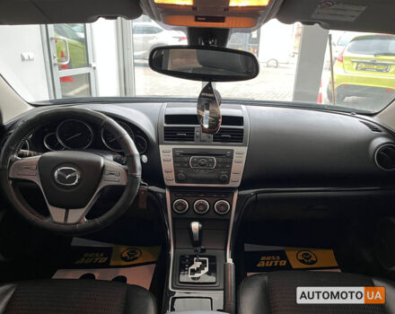 Сірий Мазда 6, об'ємом двигуна 2 л та пробігом 211 тис. км за 9000 $, фото 13 на Automoto.ua