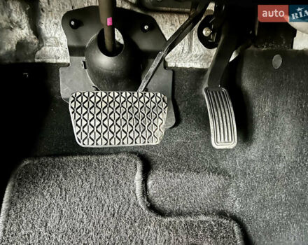 Сірий Мазда 6, об'ємом двигуна 2 л та пробігом 179 тис. км за 7750 $, фото 33 на Automoto.ua