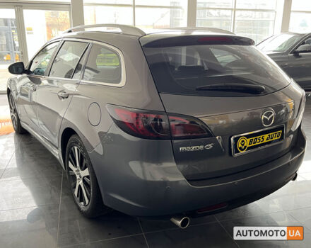 Сірий Мазда 6, об'ємом двигуна 2 л та пробігом 211 тис. км за 9000 $, фото 4 на Automoto.ua