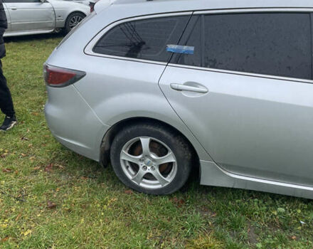 Сірий Мазда 6, об'ємом двигуна 2 л та пробігом 298 тис. км за 3000 $, фото 5 на Automoto.ua