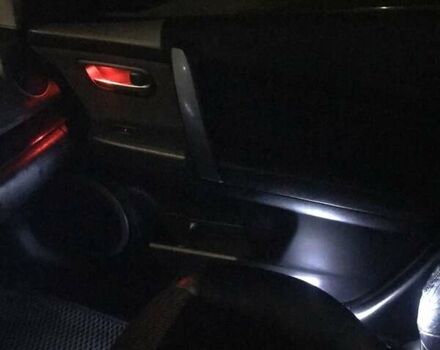 Серый Мазда 6, объемом двигателя 2 л и пробегом 301 тыс. км за 6600 $, фото 18 на Automoto.ua