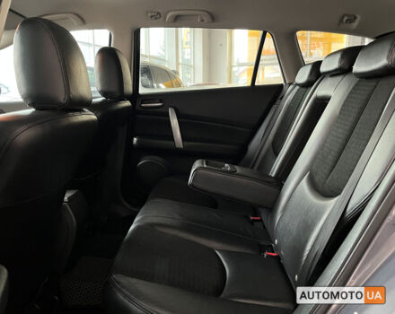 Сірий Мазда 6, об'ємом двигуна 2 л та пробігом 211 тис. км за 9000 $, фото 12 на Automoto.ua