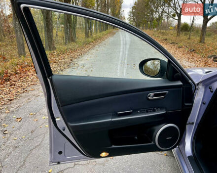 Сірий Мазда 6, об'ємом двигуна 2 л та пробігом 179 тис. км за 7750 $, фото 23 на Automoto.ua