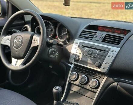 Сірий Мазда 6, об'ємом двигуна 2 л та пробігом 188 тис. км за 7699 $, фото 47 на Automoto.ua