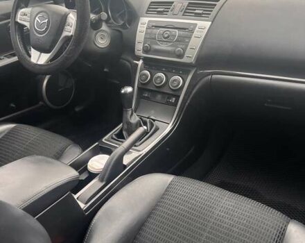 Сірий Мазда 6, об'ємом двигуна 2.18 л та пробігом 305 тис. км за 6999 $, фото 9 на Automoto.ua