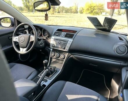 Сірий Мазда 6, об'ємом двигуна 2 л та пробігом 188 тис. км за 7699 $, фото 46 на Automoto.ua