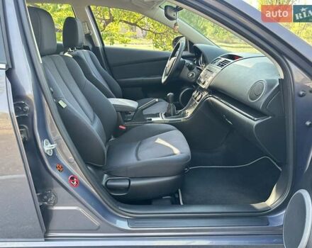 Сірий Мазда 6, об'ємом двигуна 2 л та пробігом 188 тис. км за 7699 $, фото 48 на Automoto.ua