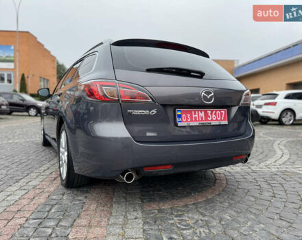 Сірий Мазда 6, об'ємом двигуна 2 л та пробігом 230 тис. км за 8000 $, фото 5 на Automoto.ua