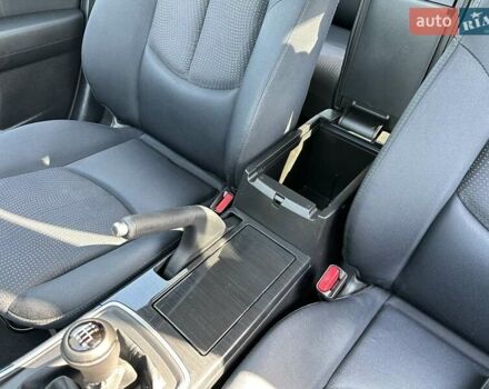Сірий Мазда 6, об'ємом двигуна 2 л та пробігом 188 тис. км за 7699 $, фото 33 на Automoto.ua