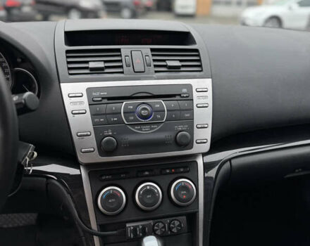 Сірий Мазда 6, об'ємом двигуна 2 л та пробігом 230 тис. км за 8000 $, фото 16 на Automoto.ua