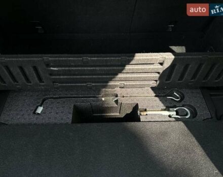 Сірий Мазда 6, об'ємом двигуна 2.2 л та пробігом 286 тис. км за 6500 $, фото 10 на Automoto.ua