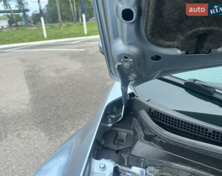 Сірий Мазда 6, об'ємом двигуна 2.2 л та пробігом 239 тис. км за 8250 $, фото 28 на Automoto.ua