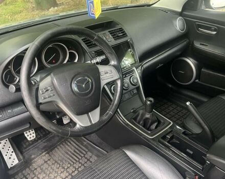 Серый Мазда 6, объемом двигателя 2.2 л и пробегом 306 тыс. км за 4350 $, фото 4 на Automoto.ua