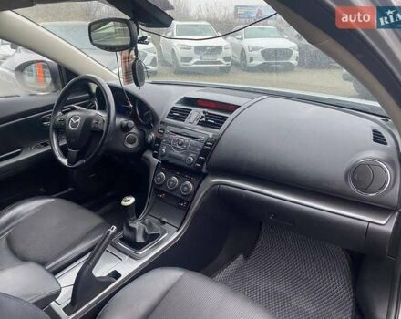Сірий Мазда 6, об'ємом двигуна 2.18 л та пробігом 243 тис. км за 8100 $, фото 8 на Automoto.ua