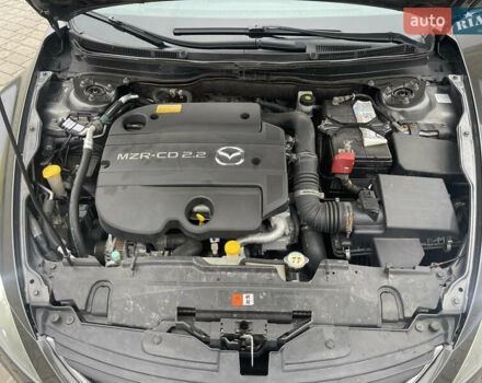 Сірий Мазда 6, об'ємом двигуна 2.18 л та пробігом 241 тис. км за 7300 $, фото 44 на Automoto.ua