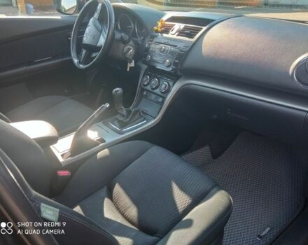 Сірий Мазда 6, об'ємом двигуна 2.2 л та пробігом 266 тис. км за 8200 $, фото 3 на Automoto.ua