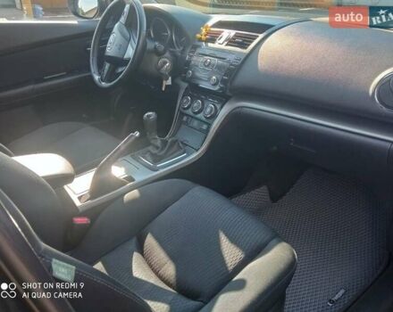 Серый Мазда 6, объемом двигателя 2.2 л и пробегом 266 тыс. км за 8200 $, фото 2 на Automoto.ua