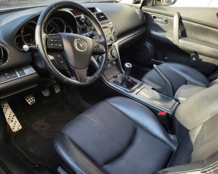 Серый Мазда 6, объемом двигателя 2.2 л и пробегом 291 тыс. км за 4500 $, фото 9 на Automoto.ua