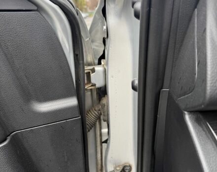 Сірий Мазда 6, об'ємом двигуна 2.2 л та пробігом 200 тис. км за 4200 $, фото 10 на Automoto.ua