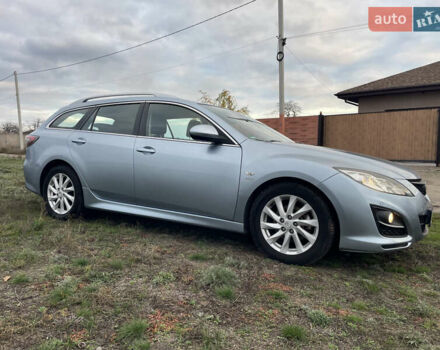 Сірий Мазда 6, об'ємом двигуна 2.2 л та пробігом 286 тис. км за 7450 $, фото 3 на Automoto.ua
